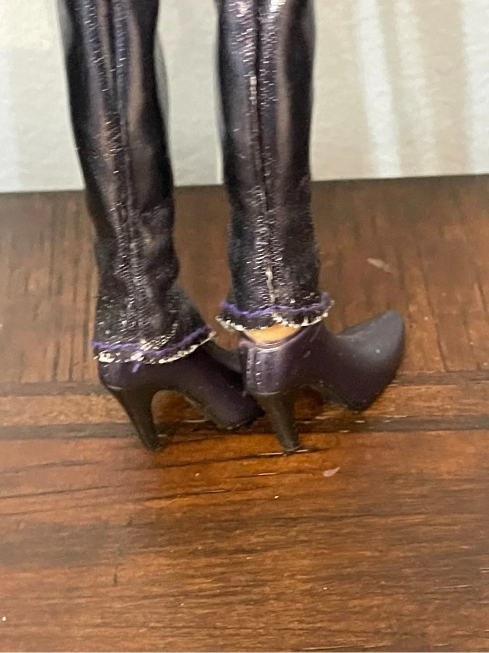 Bratz Doll Dynamite Nevra Original Complete w/ Clothes